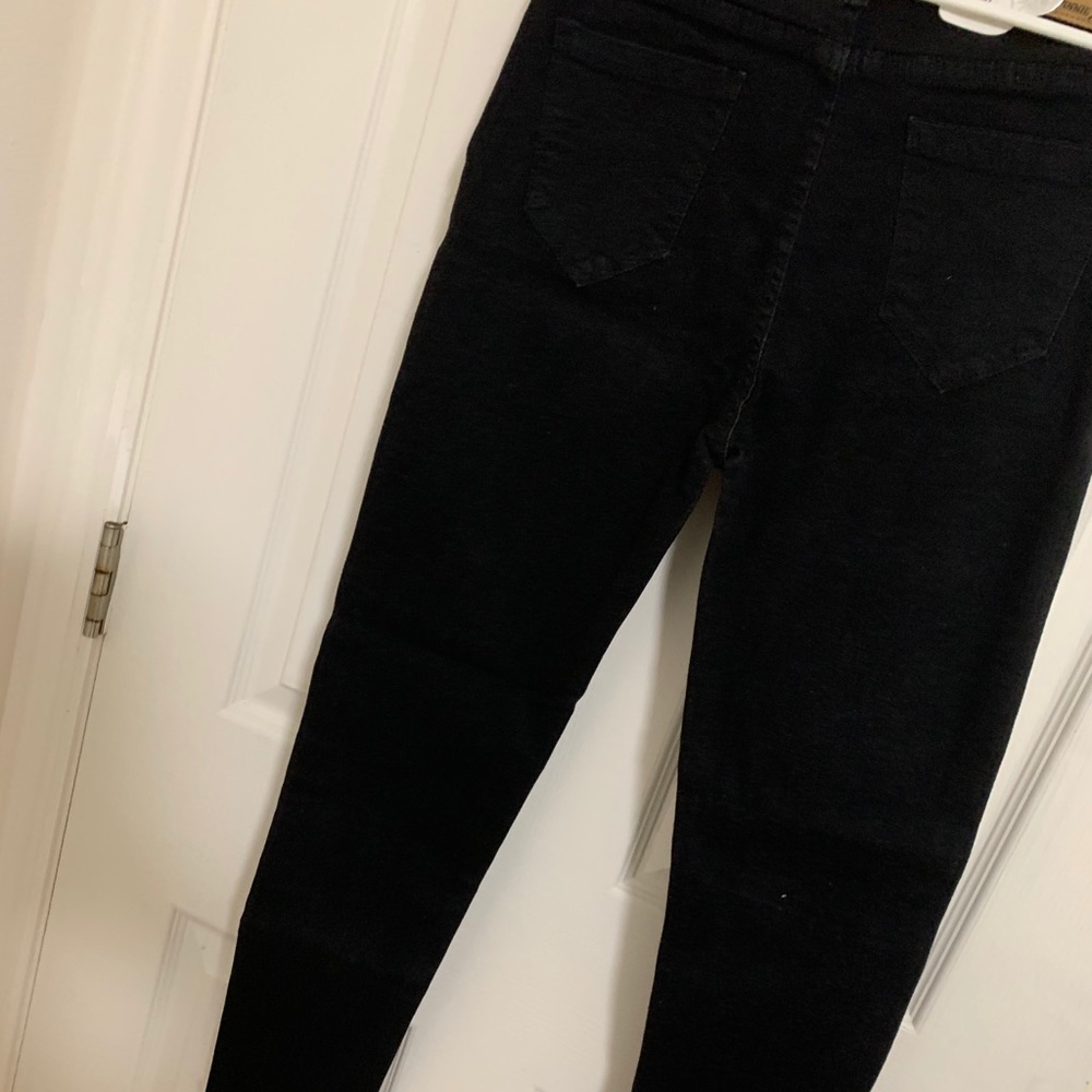 Jeans - Picture 2 of 4